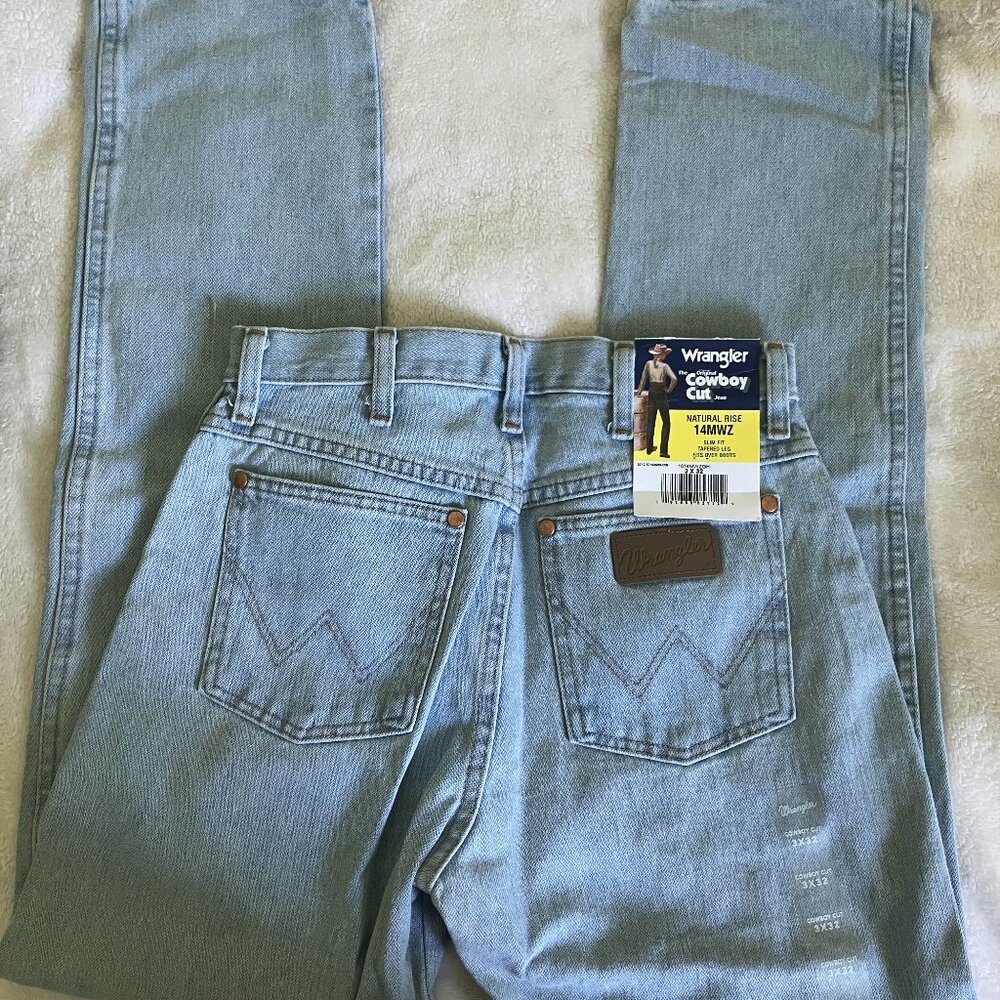 NWT Wrangler Cowboy Cut Light Wash Jeans
